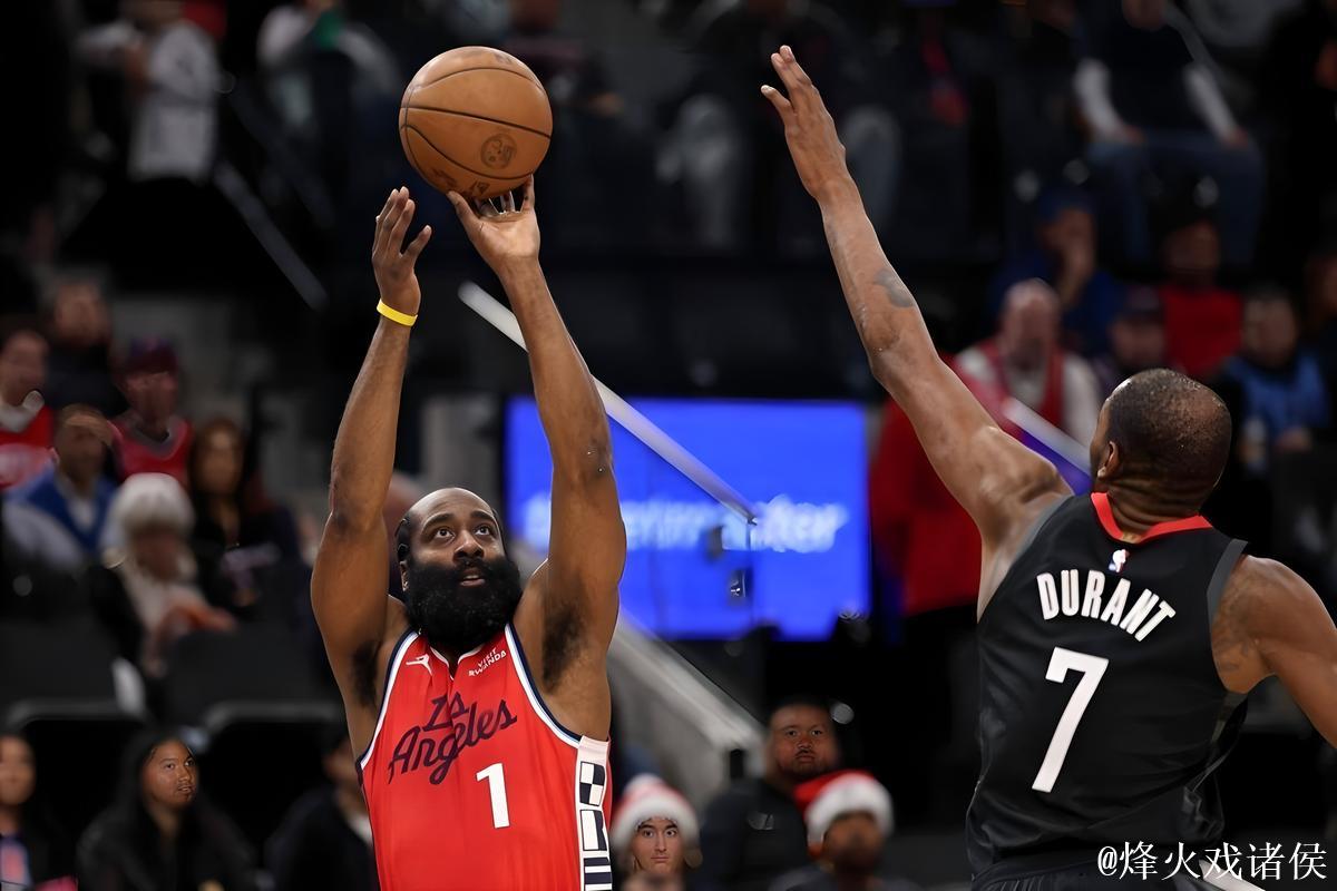 快船121-105大胜篮网 哈登砍31+4+6伦纳德贡献26分 快船121-105大胜篮网 哈登砍31+4+6伦纳德贡献26分